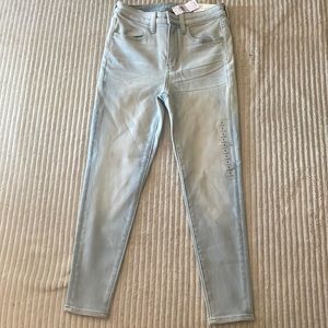 super stretch, super soft jeans